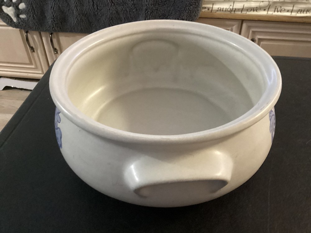 Single Pfaltzgraff Yorktown Pattern Casserole Dish Without Lid