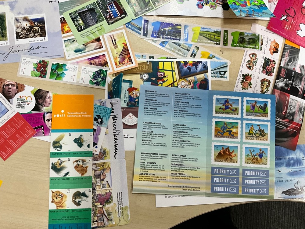 MNH Stamps modern sheets booklets 100 different items @3*