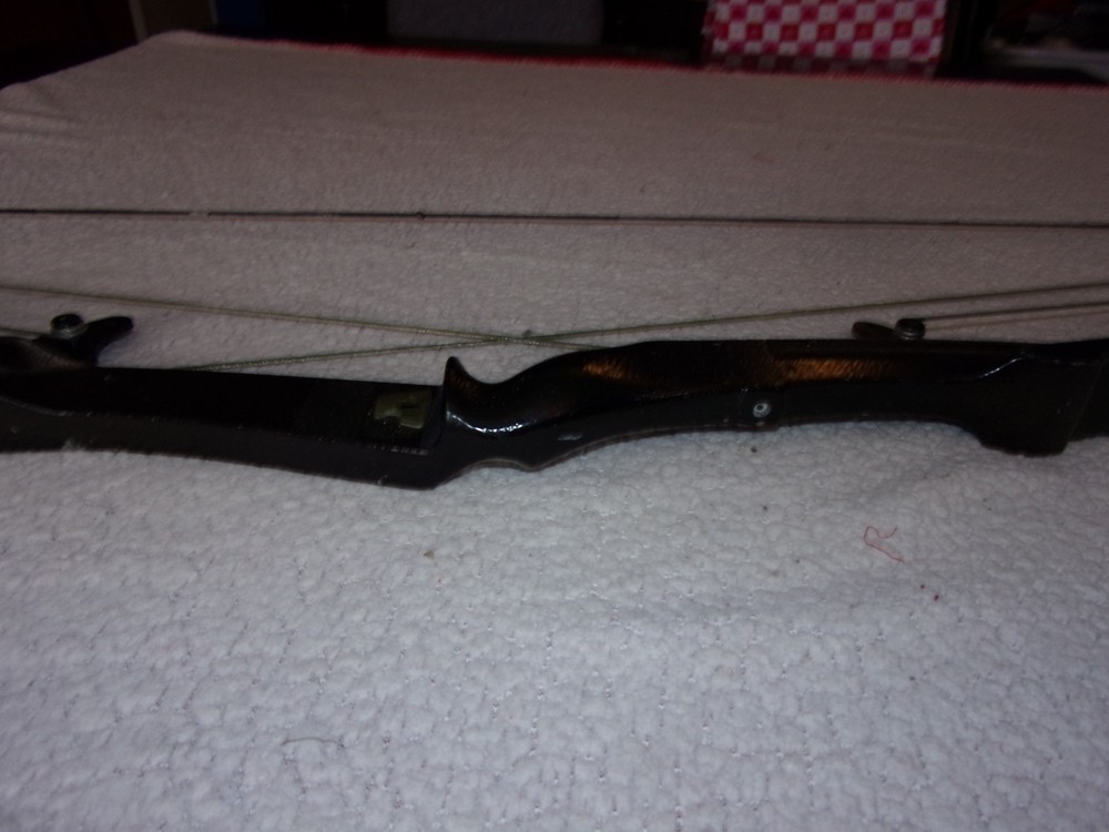 Bear Whitetail Hunter Compound Bow