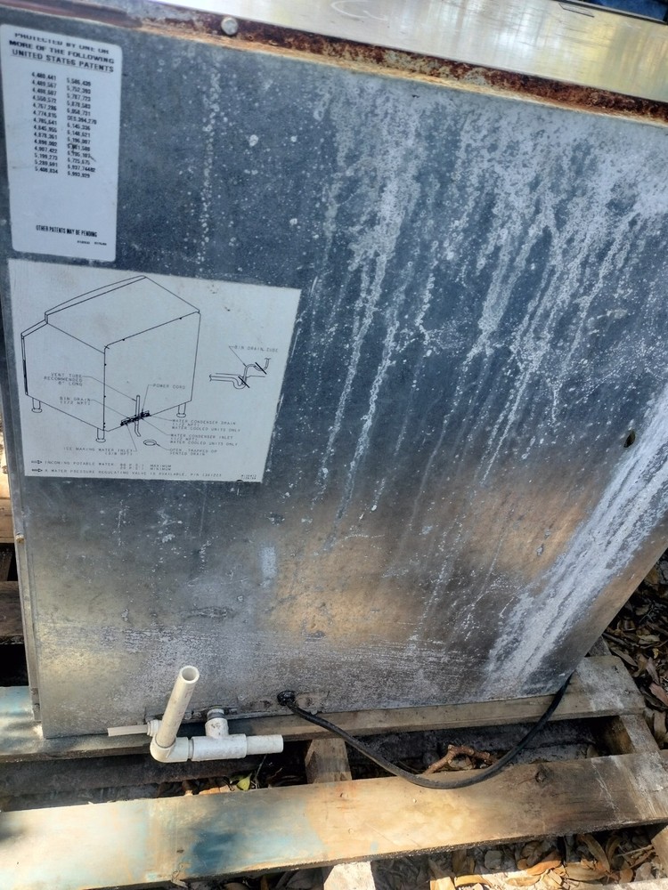 Manitowoc Undercounter Ice Maker Cube Machine Bin - 280 Pounds - QD0272A