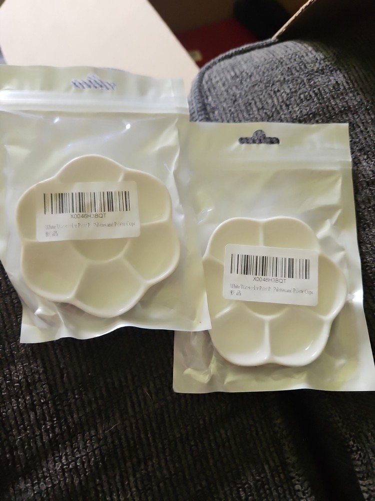 New White Small Paint Holder Mixer 2 Pack A6
