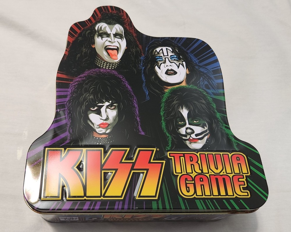 Kiss 2003 Trivia Game Tin 200 Cards! Good shape!