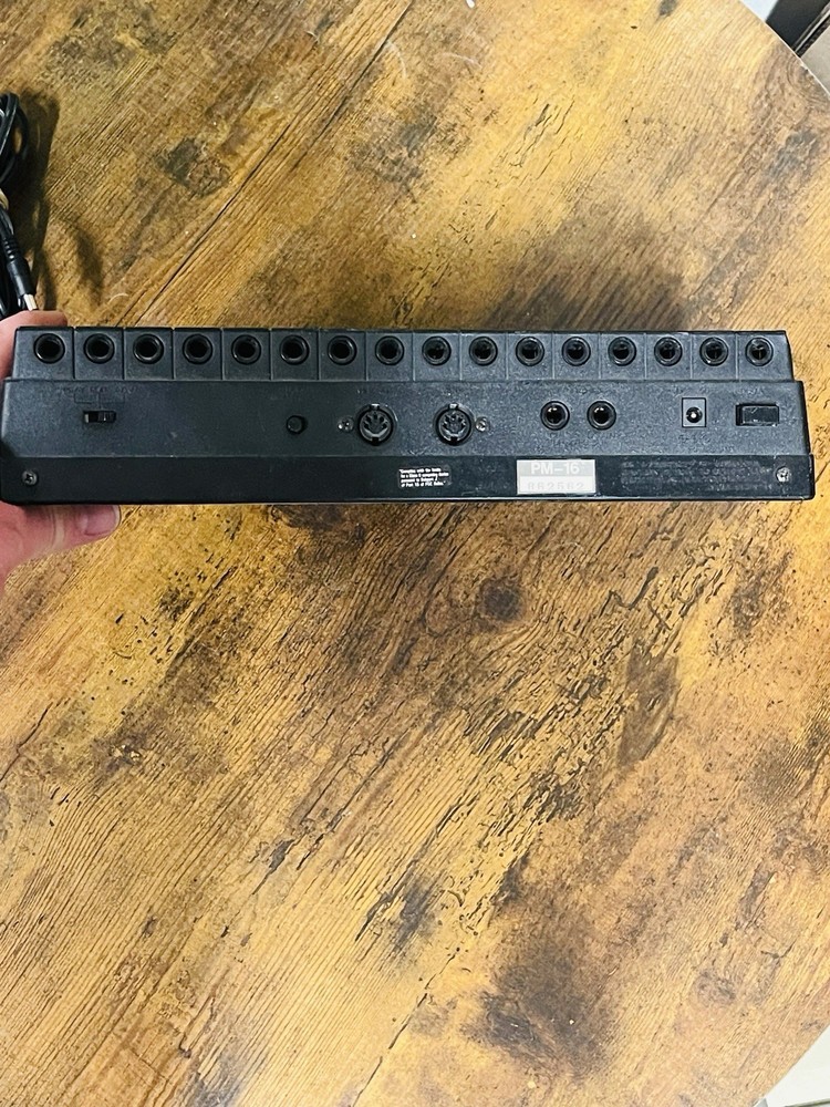 Roland Pad-Midi Interface PM-16 Untested Powers On As Is