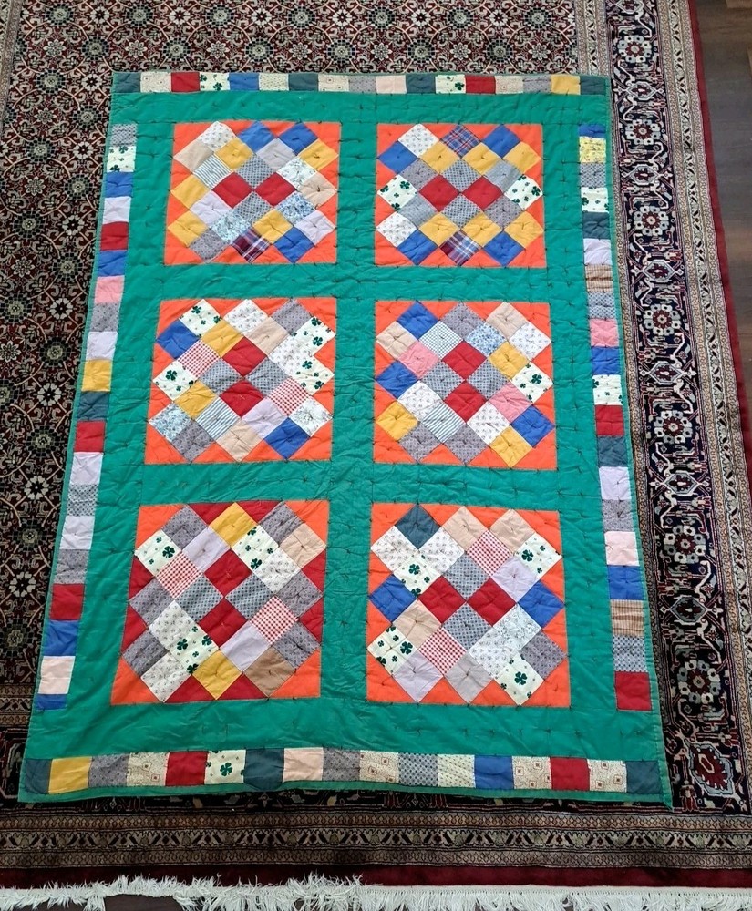 VTG Prints Charming Pattern Multi-color Patchwork Quilt