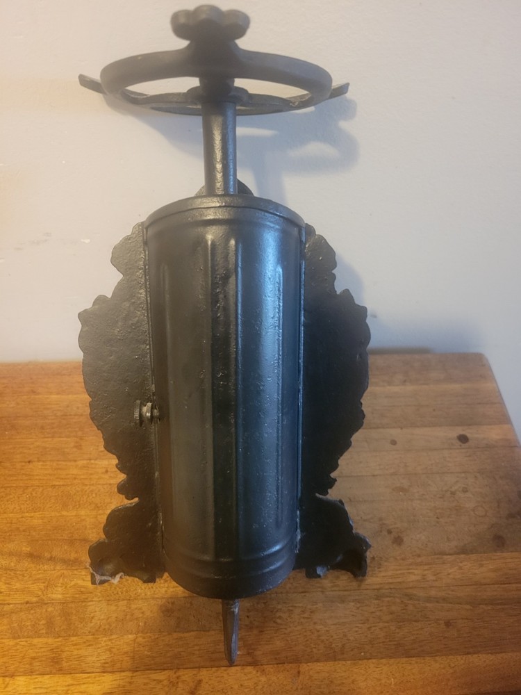 Antique Kitchen Scale No.49