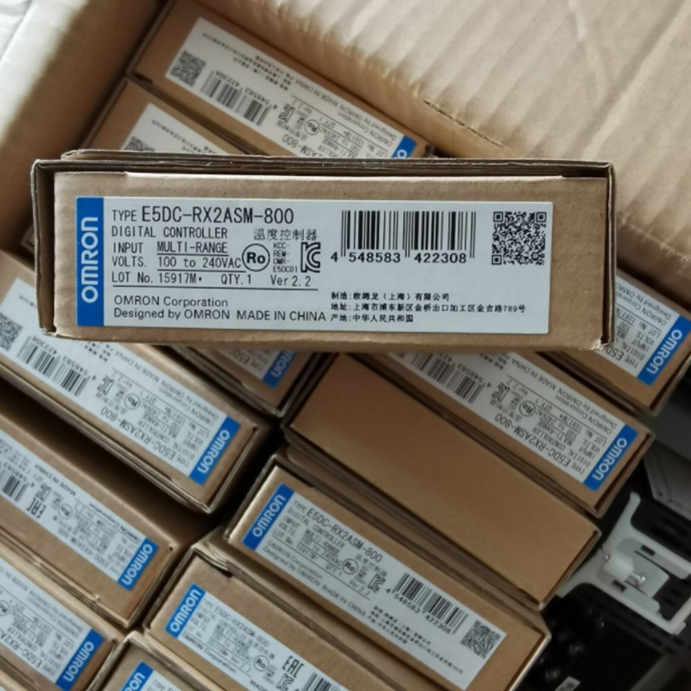 OMRON E5DC-RX2ASM-800 Temperature Controller New One Free Shipping