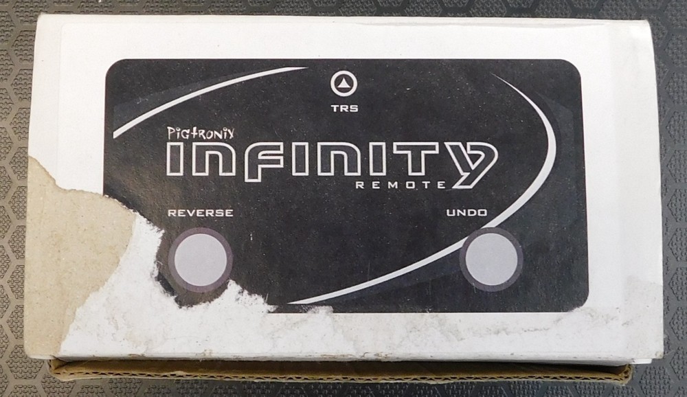 Pigtronix Infinity Looper Effects Pedal AND Remote Switch
