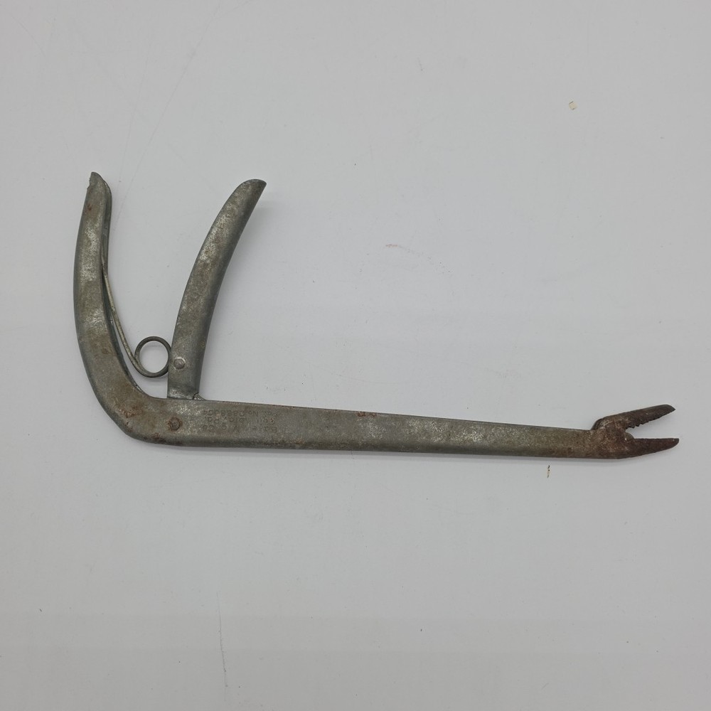 Baker Mfg. Co HookOut Fish Hook Removal Tool Vintage