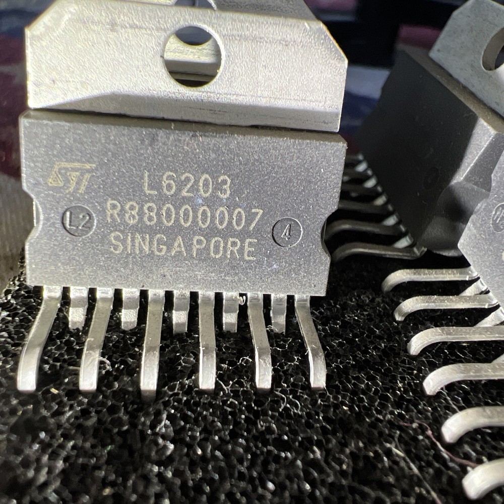 ** QUANTITY 1 ** L6203