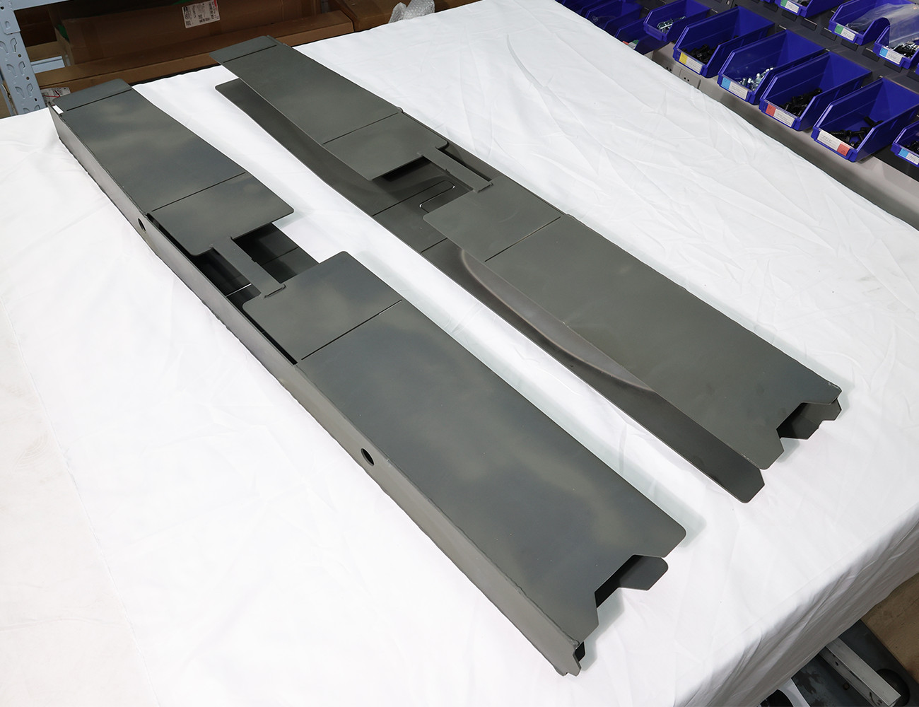 Centre/Mid/Mid rear frame for 2007-2014 Silverado &Sierra 1500 Reg/Ext /Crew Cab