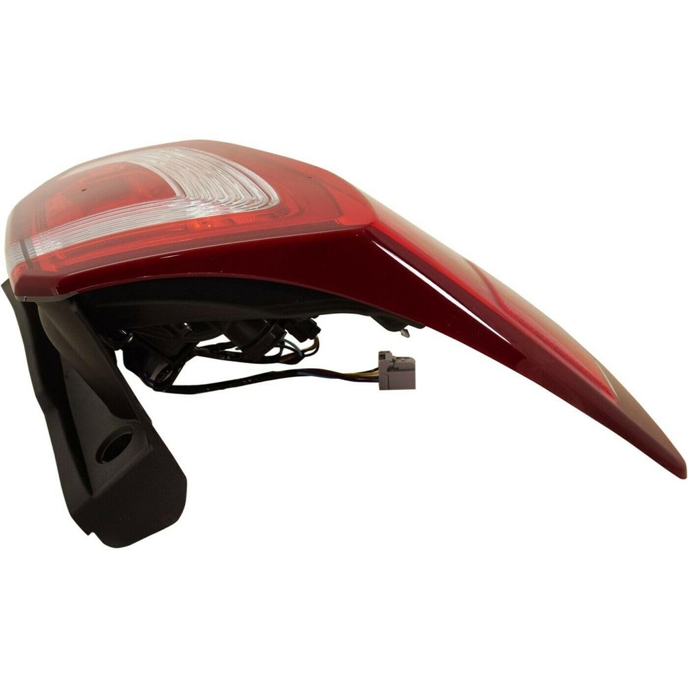 Driver Side Tail Light Red Halogen Ford Explorer Interceptor 16-19