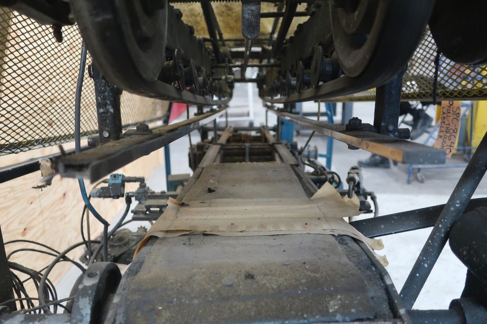 Newway Model EPBR Roll-Through Labeler Used
