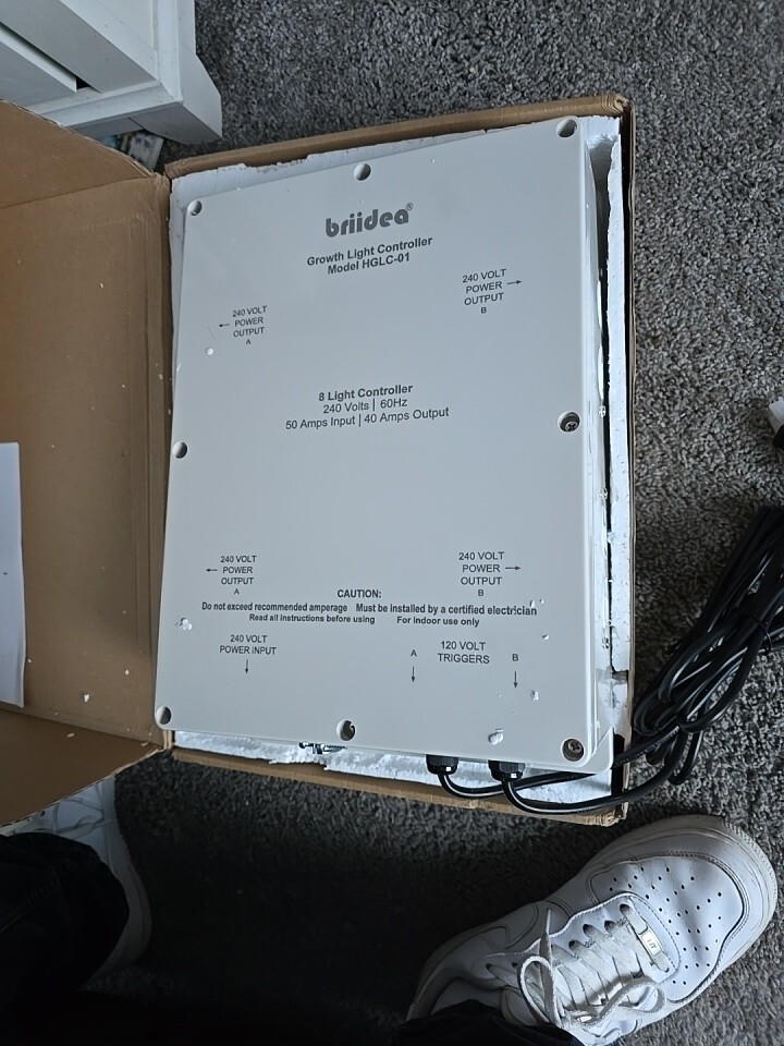 briidea HGLC-01 8 Light Controller, Ballast Lighting Relay