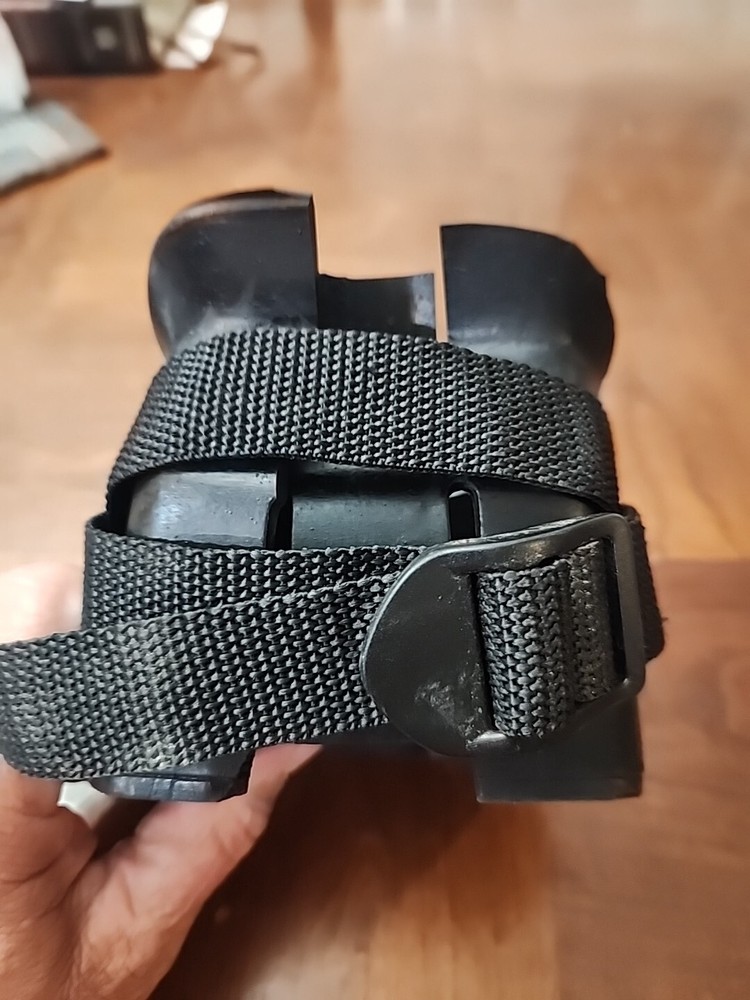 Davis Barrier Boot size 0