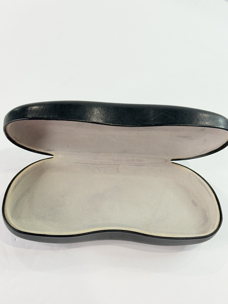 Ray-Ban Sunglasses Case Black Hard Shell Clamshell Eyeglass Case Replacement