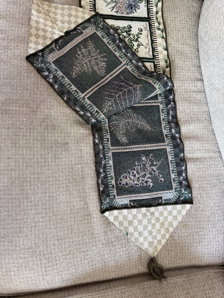 Tapestry Floral Table Runner Lined With Tassels
