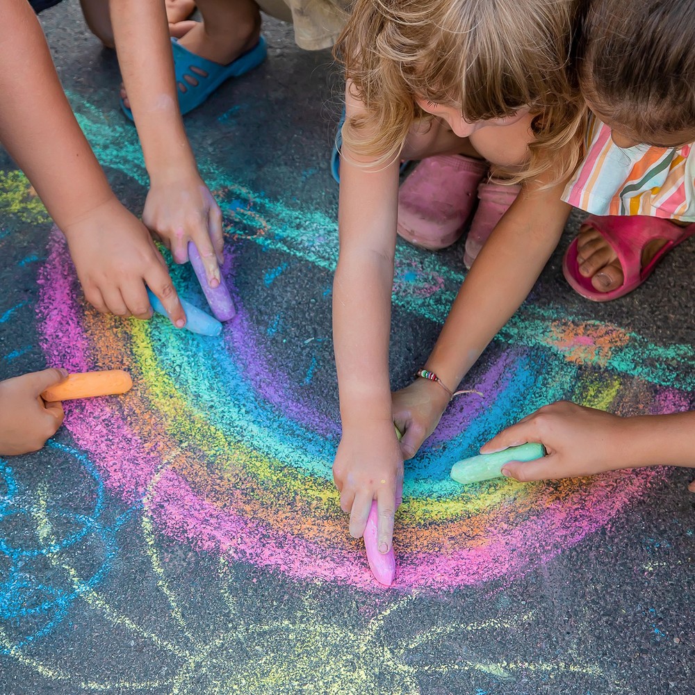 10 sidewalk chalk, large solid, outdoor