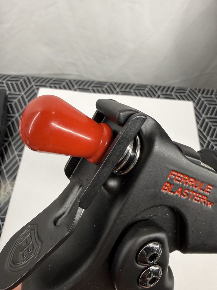 FERRULE BLASTER Compression Ferrule Sleeve Puller