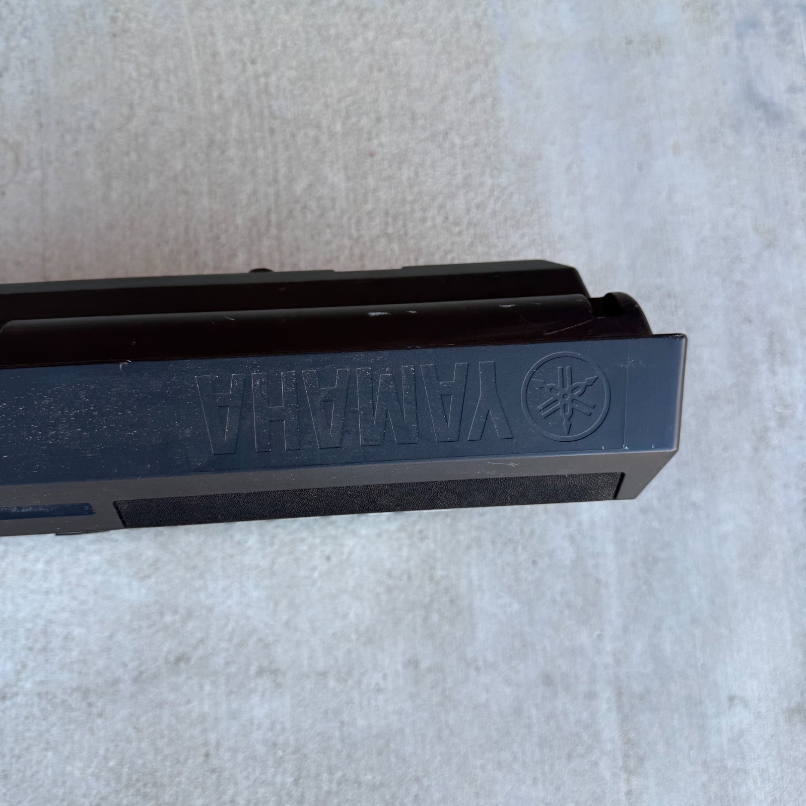 Yamaha PSR-E343 61-Key Portable Digital Keyboard Piano Tested Works no adapter