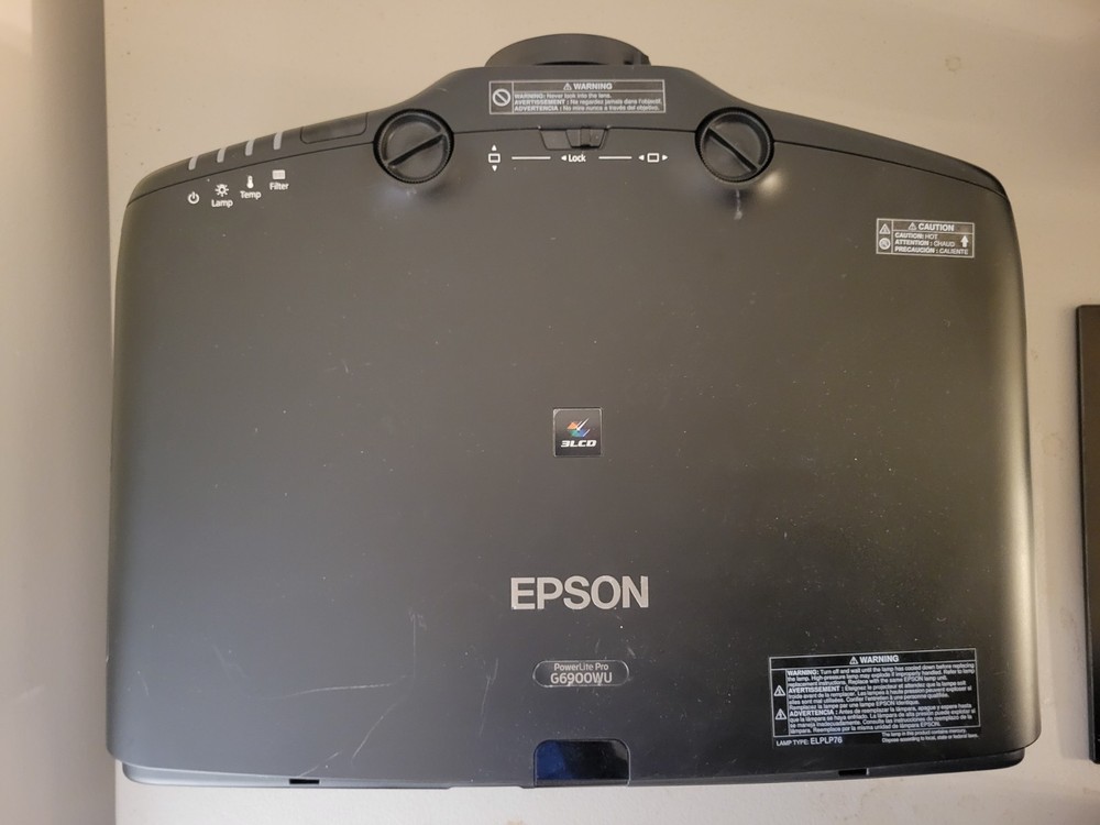 Epson PowerLite Pro G6900WU Projector