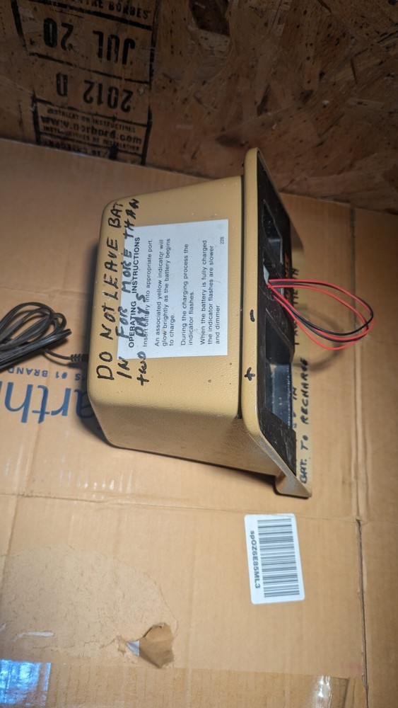 Ditch Witch Subsite CHARGER ONLY For 65T 65R READ!