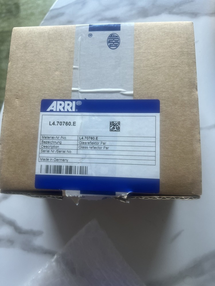 ARRI Glass Reflector Par