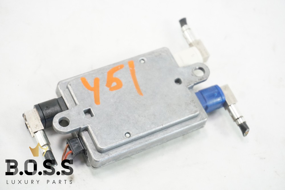 2010-2013 BMW 5-SERIES USB HUB AUDIO INTERFACE JACK CONTROL UNIT MODULE 9200503