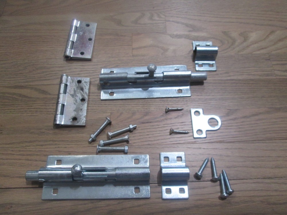 Door Hardware - Tuff Stuff Padlockable Barrel Bolt & Hinges