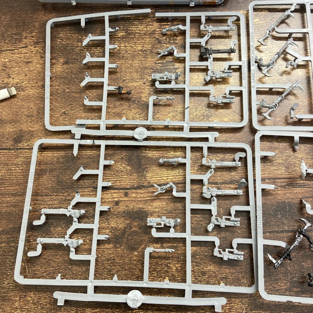 Vintage 2000s Games Workshop Sprews,