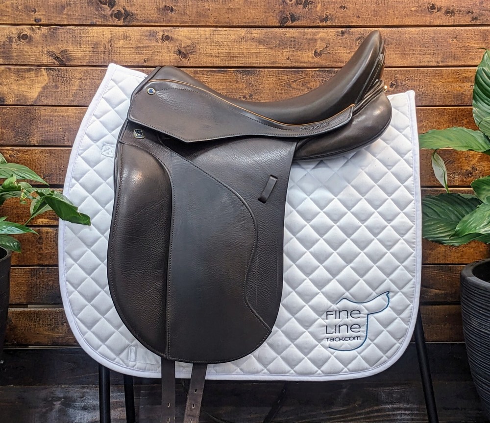 17" Stubben Euphoria *Wool Flocked*