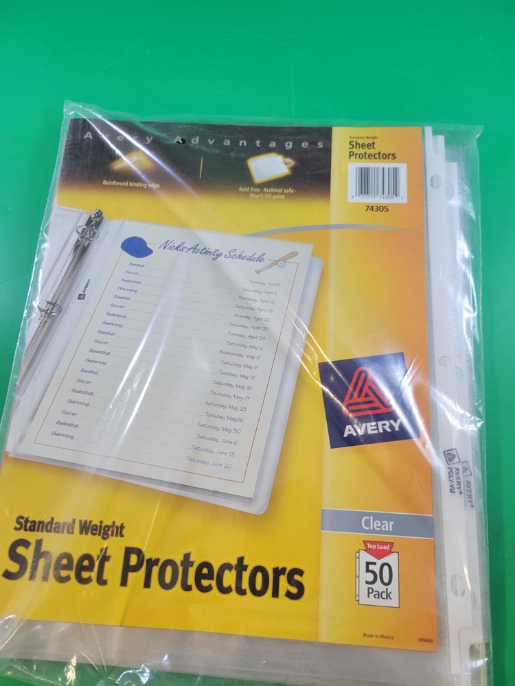 Avery Dennison AVE74305 Sheet Protector - 50 pack