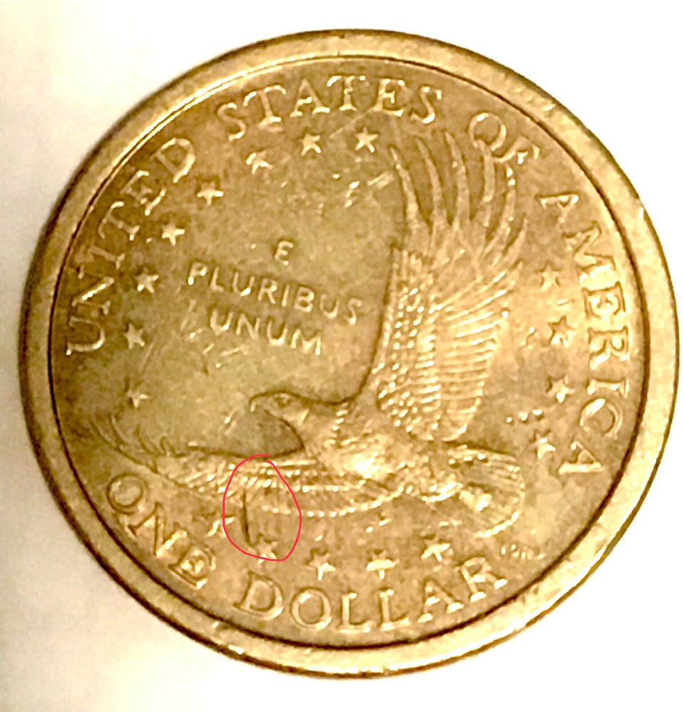 2000 P Sacagawea dollar With The right Eye Error.