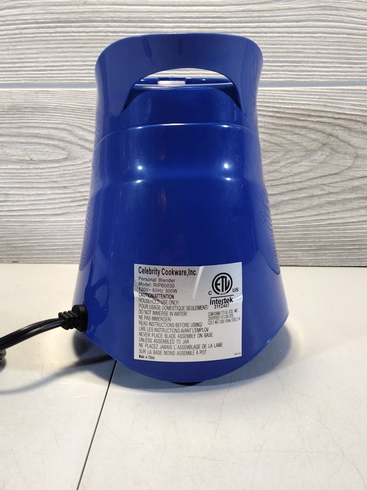 Robert Irvine Personal Blender W/ 3 Bottles Gray Model #RIPB0030 Blender