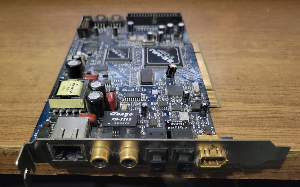 E-MU EM8810 PCI Digital Sound Processor Card