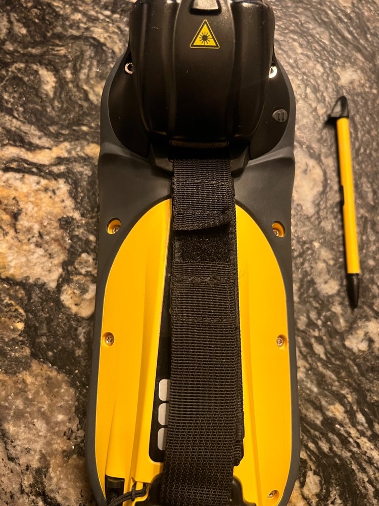 Excellent Trimble Geo 7X with rangefinder, monopole, extra battery, bracket!