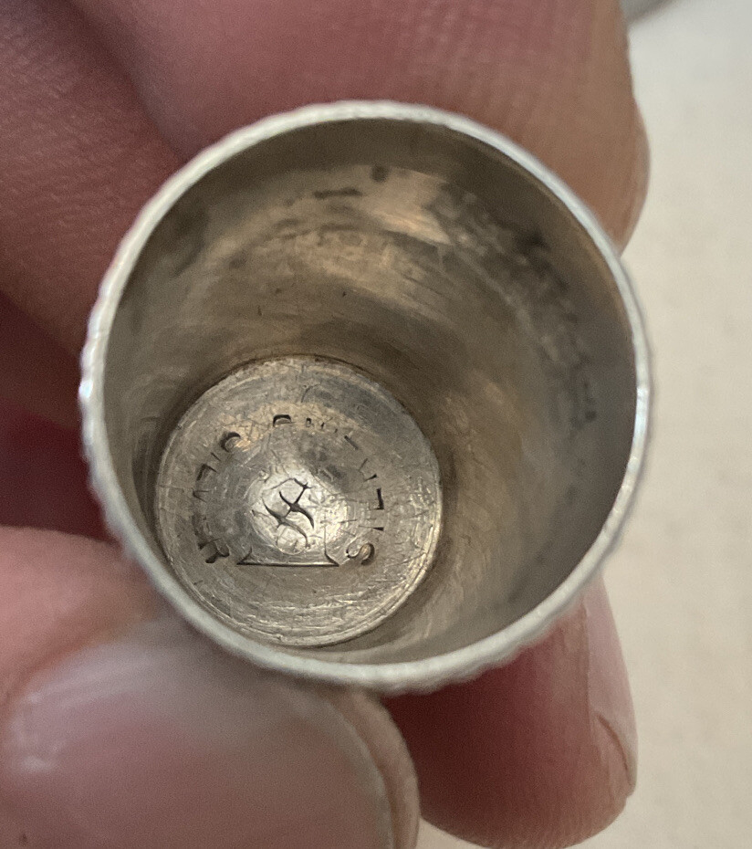 Antique Sterling Silver Thimble Size 11 925 T04
