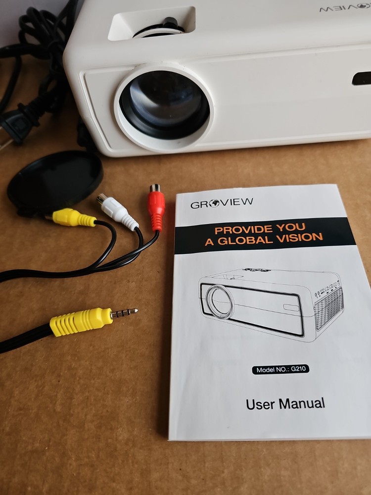 Groview Mini Projector Led Bluetooth Model G210 Portable Complete With Box 8"x6"