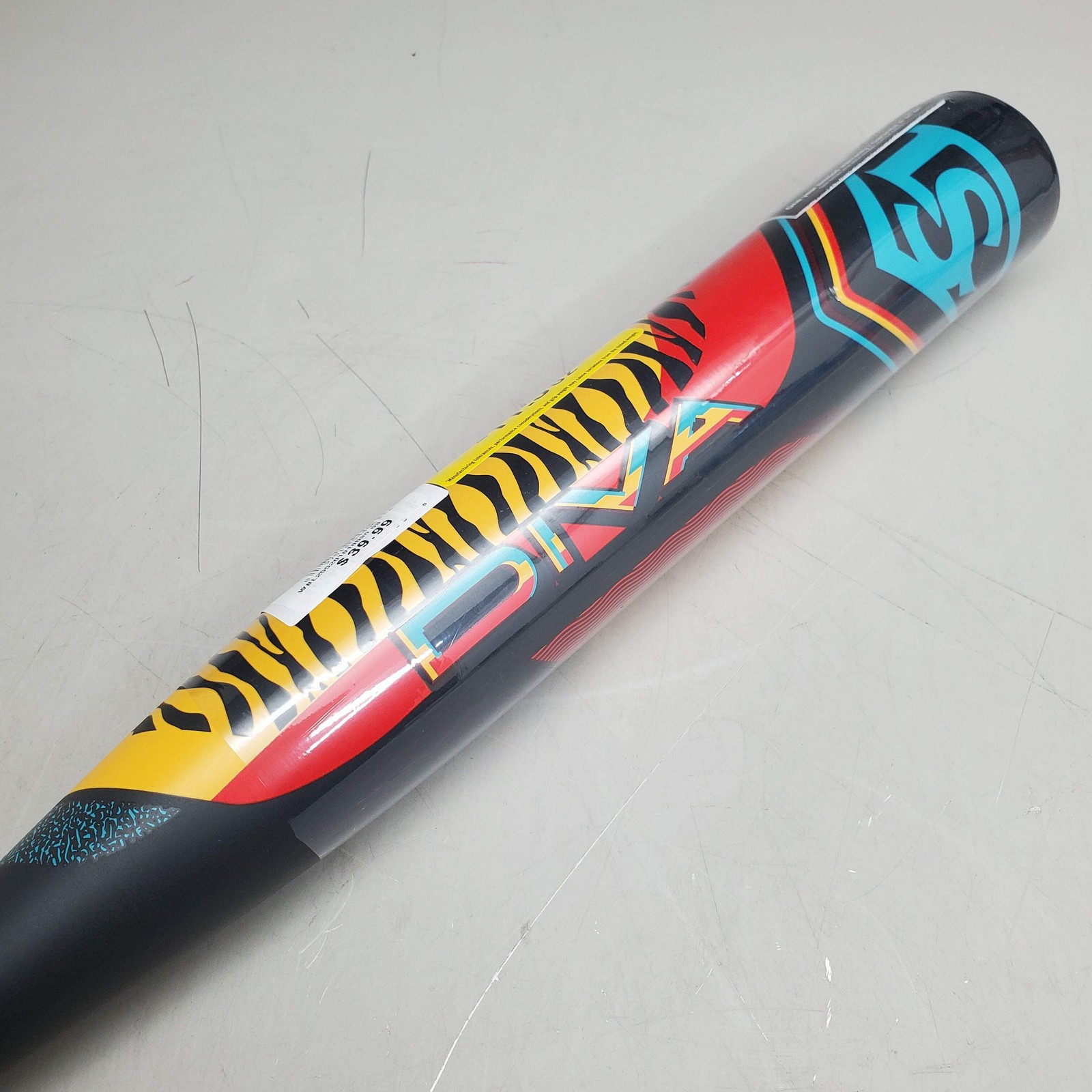 LOUISVILLE SLUGGER Diva Fastpitch Softball Bat 30IN/18.5OZ Black/Multi WBL255201