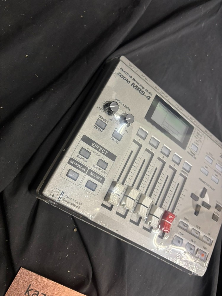 Zoom MRS-4 Multitrack Recording Studio Digital Recorder Home Recording Tested
