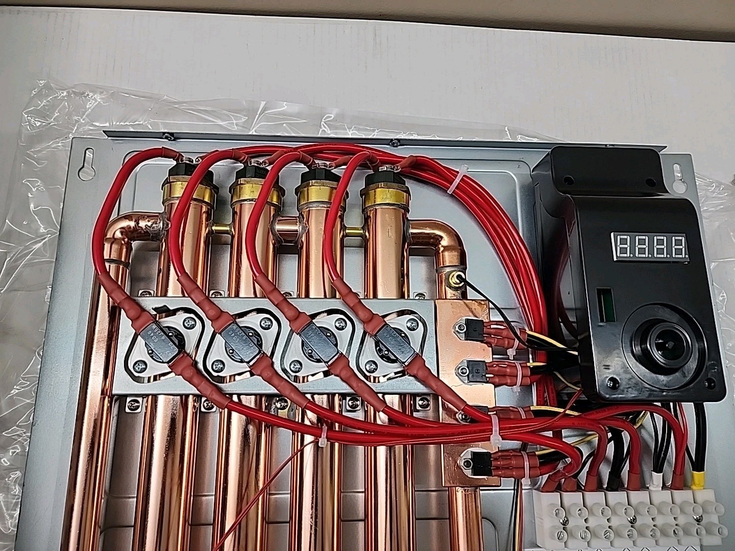 Rheem Performance 36 kW 240V Self-Modulating Electric Tankless Water Heater