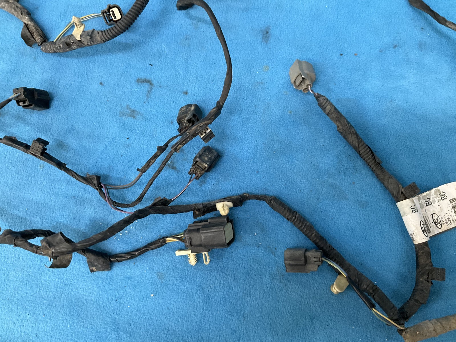 2018-2023 Ford Mustang Gt Rear Bumper Wire Wiring Harness FR3T-13412-BC OEM