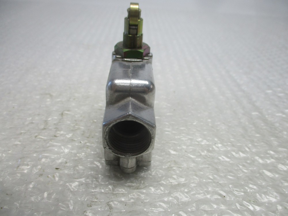 LICON ITW 30-5000 LIMIT SWITCH UNMP