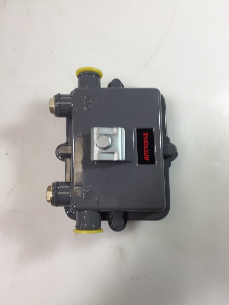 Antronix OMTW18-24M S Tap