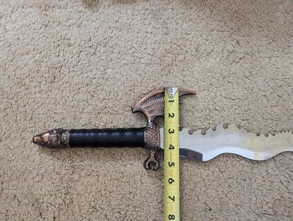 21" Flying Dragon Serrated Rippled Fantasy Dagger