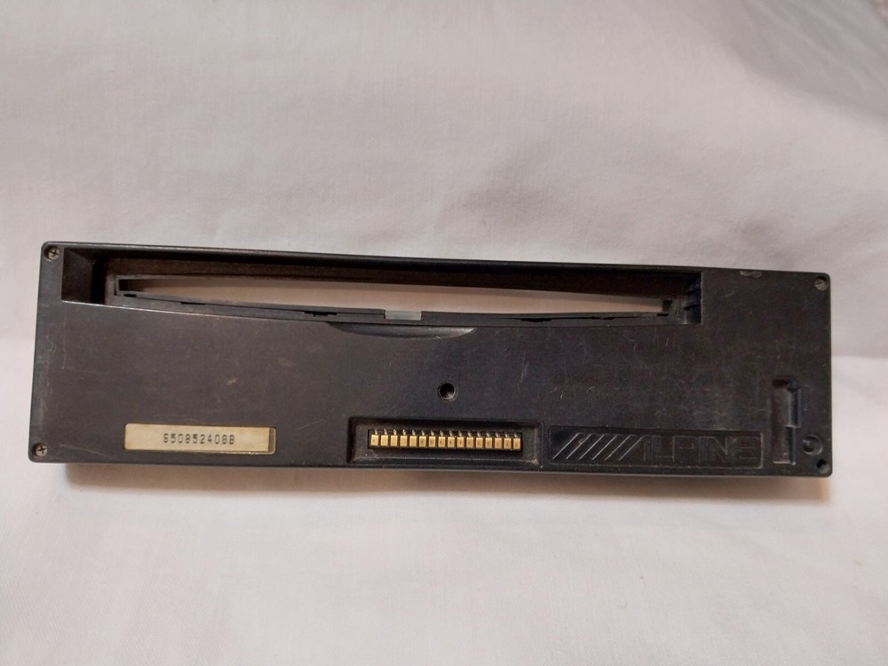 Alpine CDE-7821 Faceplate Only (Used).