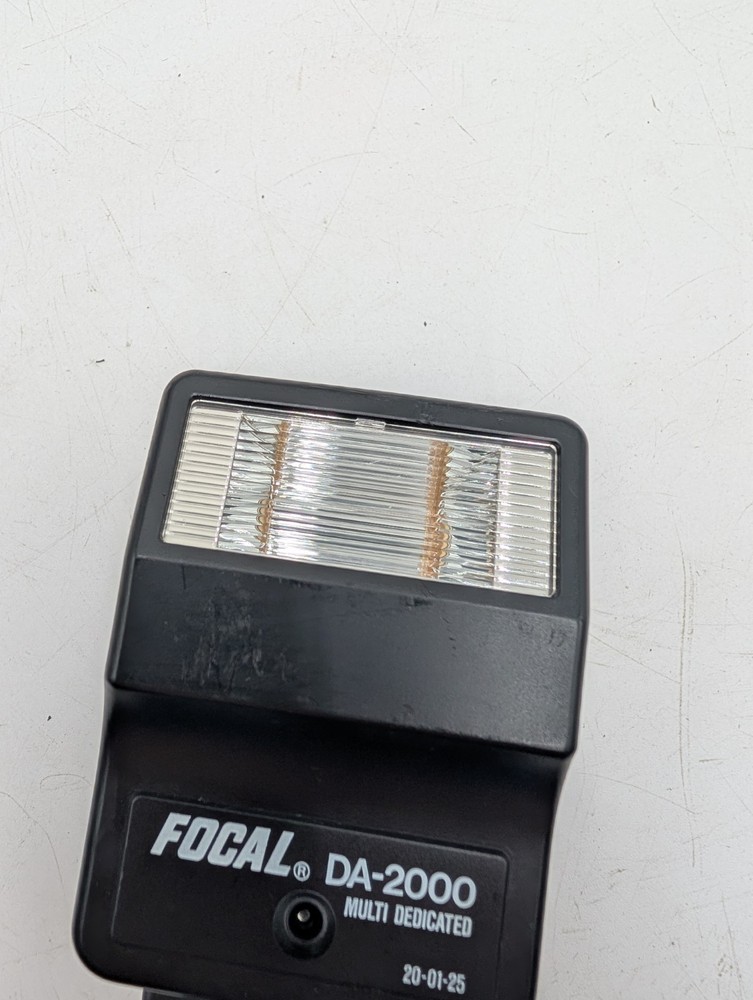 Focal DA-2000 Black Multi-Dedicated Universal Shoe Mount Flash Camera FAST SHIP