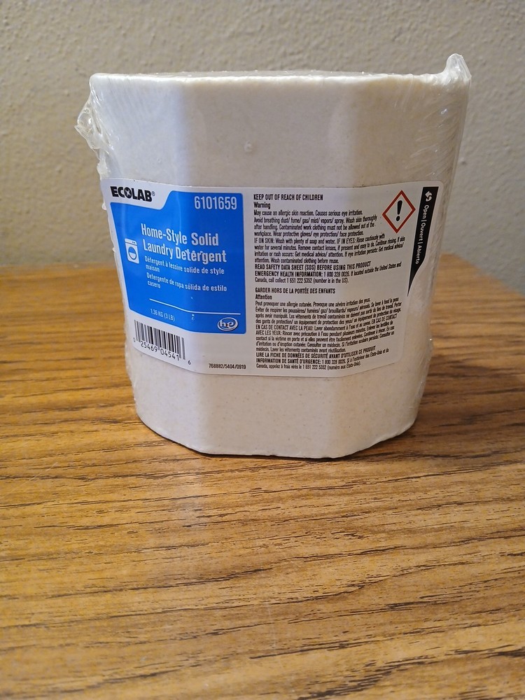 (1) Ecolab Home-Style Solid Laundry Detergent (6101659) 3 lbs.