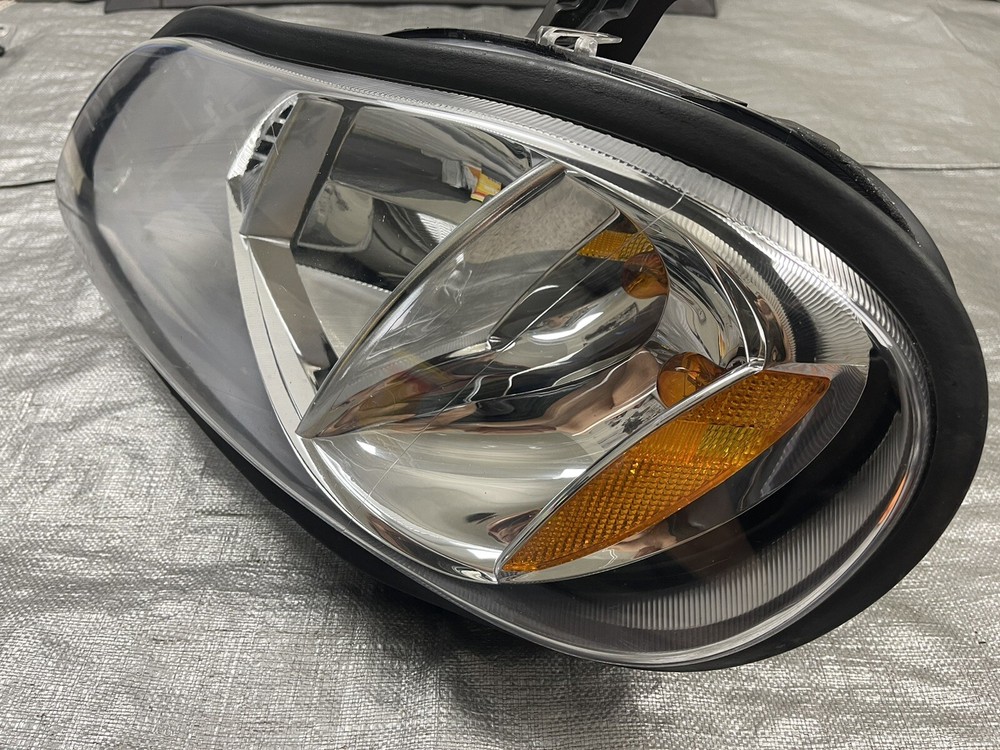 2012 Freightliner M2 106 Left Driver Headlight Head Light