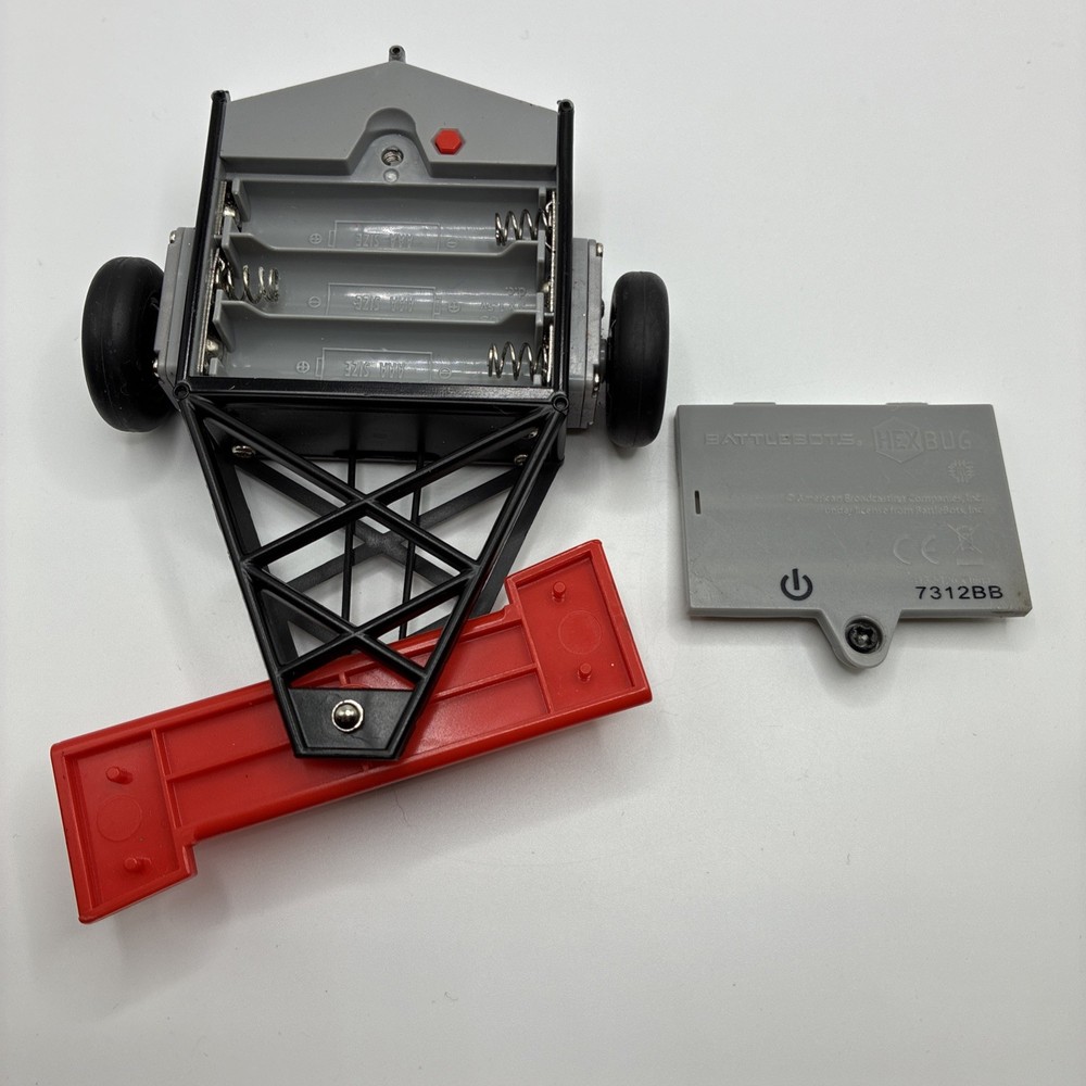 Hexbug BattleBots Tombstone w/ Remote Control Incomplete As Is READ!!!