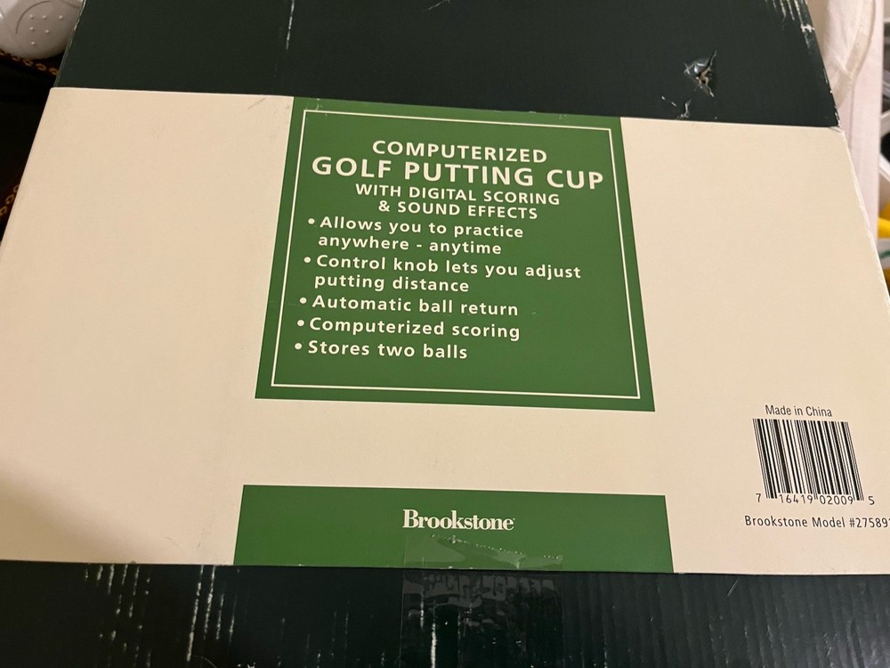 Brookstone Putting Cup with original box Model #275891